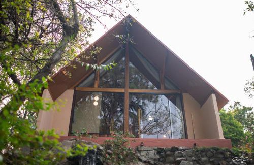 Lavrinhas Hotel | Relax at Pousada Vale das Orquídeas with Family-Friendly Amenities