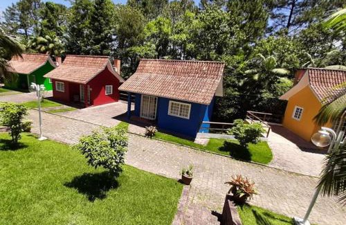 Urussanga Hotel | Unforgettable Stay at Pousada Vale Dos Figos with Breakfast