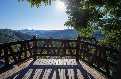 Camanducaia Hotel | Pousada Varanda das Colinas: Guest Rated 10/10 with Pool & Spa