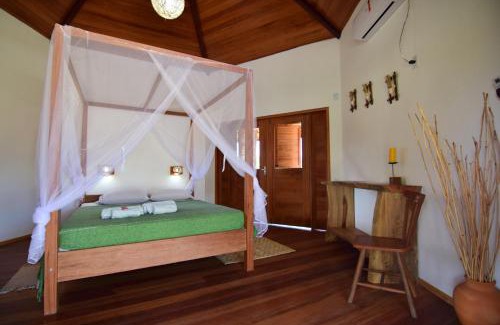 Atins Hotel | Oceanfront Retreat at Pousada Velho Bateau with Pool