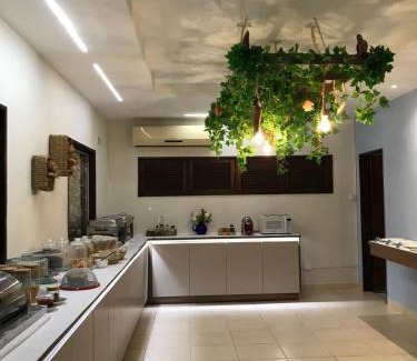 Sao Jose da Coroa Grande Hotel | Highly Rated Pousada Vivenda Oriente with Oceanfront Pool