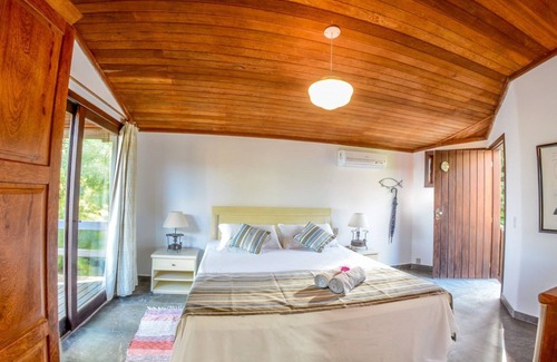 Arroio Hotel | Pousada Vigia das Marés: 4-Star Escape at Praia do Rosa