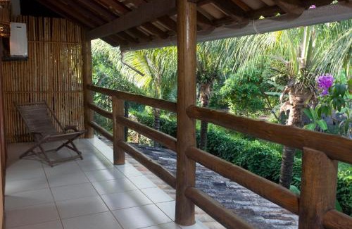 Itacare Hotel | Relax at Pousada Vila do Dengo - Pool, Breakfast & More
