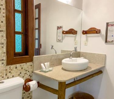 Lencois Hotel | Discover Pousada Vila Serrano: Pet-Friendly Oceanfront Retreat