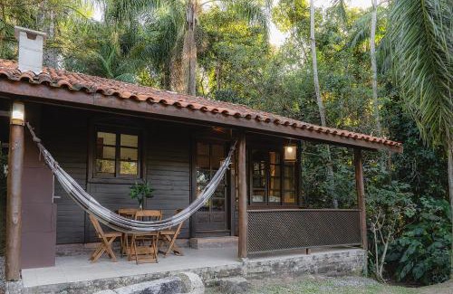 Praia do Rosa Hotel | Discover Pousada Villa Agrifoglio: Oceanfront Relaxation Awaits