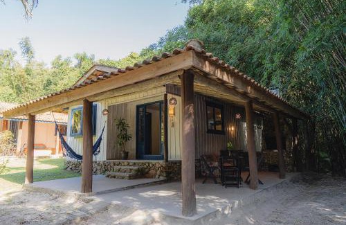 Praia do Rosa Hotel | Discover Pousada Villa Agrifoglio: Oceanfront Relaxation Awaits