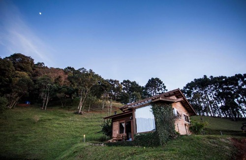 Goncalves Hotel | Relaxing Oceanfront Stay at Pousada Villa Catarina