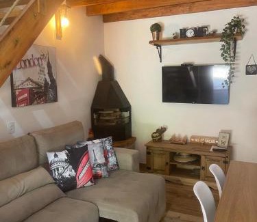 Camanducaia Cabin | Experience Pousada Villa Del Bosque: 10/10 with Hot Tub