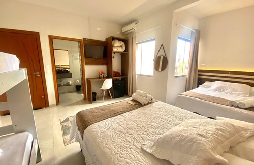 Praia da Armacao do Itapocoroi Hotel | Guest Rated 10/10 at Pousada Villa Vantino with Breakfast