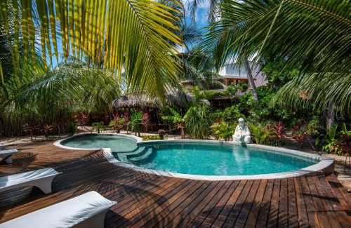 Barra Grande Bed & Breakfast | Discover Pousada Villa Zen: Oceanfront Family Escape