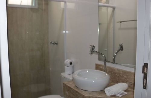 Indaia Hotel | Enchanting Pousada Vistazul: Pool, Restaurant & More!