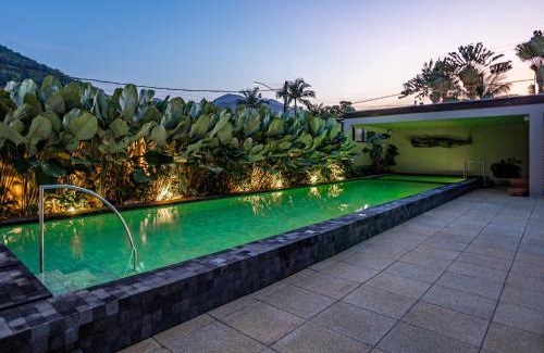 Juquehy Hotel | Oceanfront Retreat at Pousada Yamandu - Rated 9.7/10