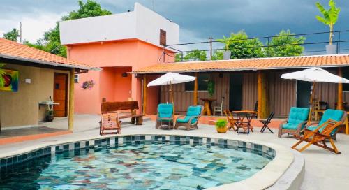 Pirenopolis Hotel | Relax at Pousada Yanah with Oceanfront Views and Pool