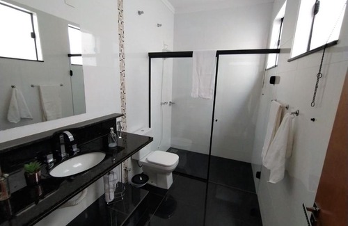 Sao Joao Batista do Gloria House | Family-Friendly Retreat at Pouso Alfazema Awaits You