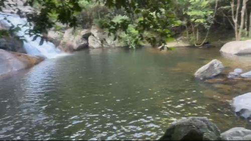 Paraty Ski Chalet | Oceanfront Pouso da Cajaíba with Stunning Views & 9.5 Rating