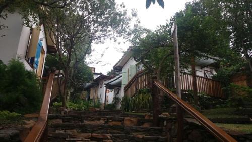Diamantina Hotel | Discover Pouso da Chica: Family-Friendly & Wheelchair Accessible