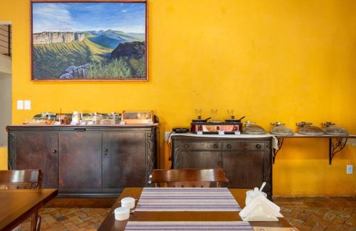 Lencois Hotel | Inviting Pouso da Trilha Hospedagem with Spa & Restaurant