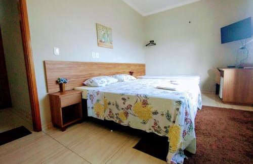 Sao Joao Batista do Gloria House | Discover Pouso Oliveira Suítes: 10/10 Guest Rated Escape