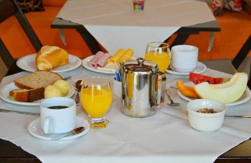 Jabaquara Bed & Breakfast | Top-Rated Pouso Paratiense Jabaquara with Oceanfront Views