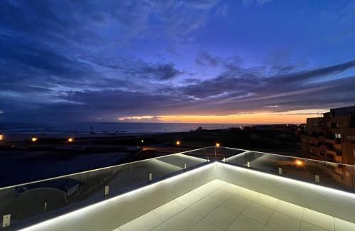 A Ver-o-Mar Apartment | Oceanfront Studio in Povoa de Varzim - Rated 8.9/10