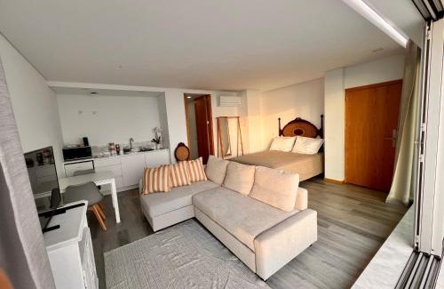 A Ver-o-Mar Apartment | Oceanfront Studio in Povoa de Varzim - Rated 8.9/10