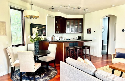 Poway House | Pet-Friendly Poway Guest House with Scenic Views & Spa