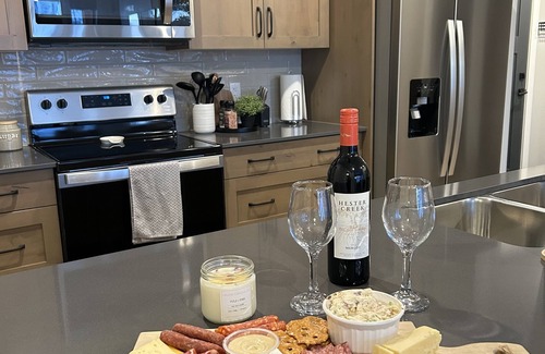 Sun Peaks House | Family-Friendly Powder Heights Unit 20 with Kitchen Amenities