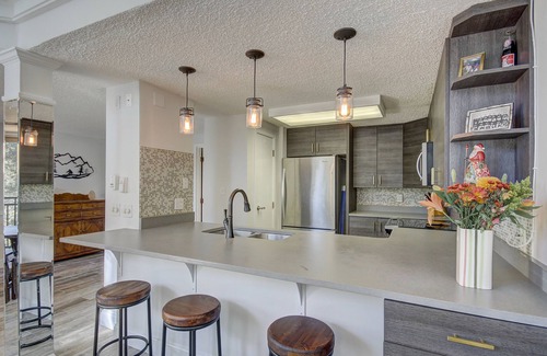 Peak 9 Condo | Powderhorn Penthouse: Prime Access & Family-Friendly Amenities