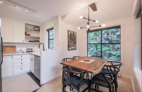 Whistler Creekside House | Comfortable Powderview 24 by Outpost Whistler - Rated 9.2