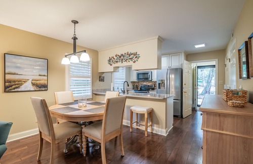 Pawleys Island Condo | Cozy Oceanfront Condo at Pawleys Plantation: Guest Rated 9.6