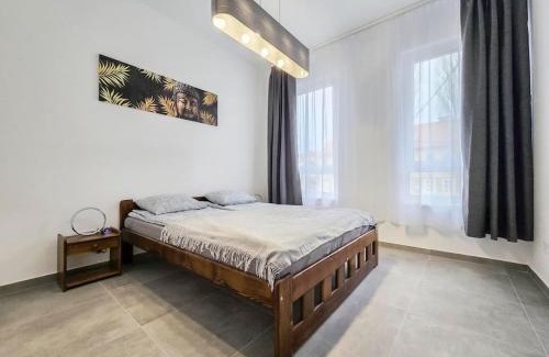 Torokbalint Apartment | Family-Friendly Getaway at PP Home - Rated 9.2/10
