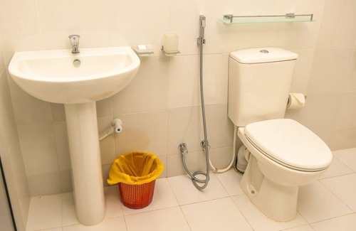 Trincomalee House | Cozy PP Rest Guest House: Family-Friendly with Breakfast