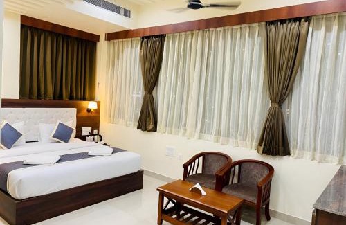 Madanapalle Hotel | Inviting PPH Living Gnr Grand Rooms with Family-friendly Perks