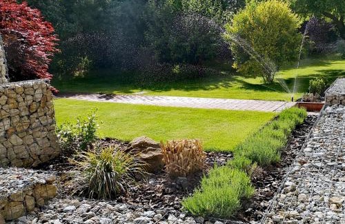 Loket House | Family-Friendly Retreat at Prázdninový dům Valdík