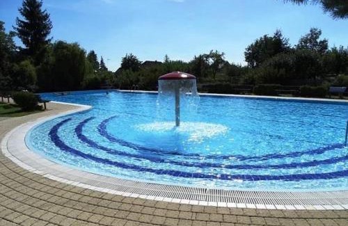 Knezmost House | Family-Friendly Getaway at Prázdninový domek v Českém ráji