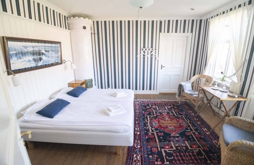 Mollosund House | Discover Prästgårdens Pensionat: 9.2/10 Guest Reviews
