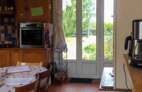 Montlouis-sur-Loire House | Discover Près D'Amboise: Family-Friendly Gîte with Pool