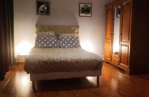 Dammarie Les Lys Apartment | Comfortable 3-Room Apartment Near Melun, Family & Pet Friendly