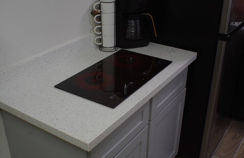 Alhambra Apartment | Cozy Private Studio with Personal Patio and Spa Amenities