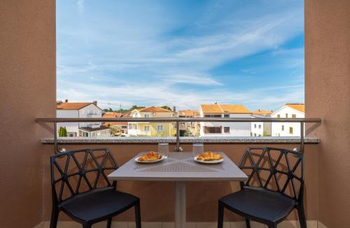 Valbandon Apartment | Oceanfront Escape at PR Apartment Fazana - Guest Rated 9.9