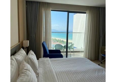 Khanh Hoa Apartment | Premium Beachfront Cam Ranh Apartment