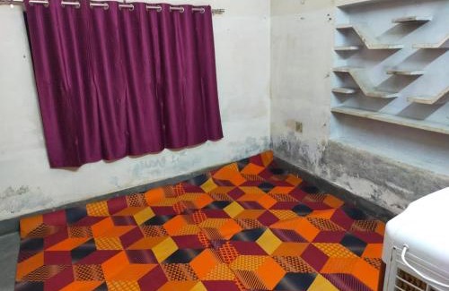 Varanasi House | Family-Friendly Escape at Prabhu Raj Villa HomeStay
