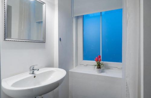 Weißgerber Apartment | Practical 1BR Flat Near Center - Child Friendly Stay