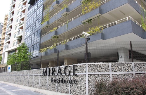Kuala Lumpur City Centre Apartment | Convenient Stay for Business Trips at Mirage Hotel