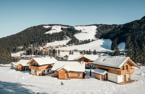 San Martino in Badia Ski Chalet | Elegant Pradel Dolomites: Guest Rated 9.8 with Spa & Breakfast