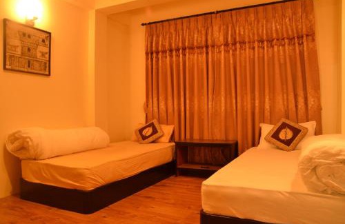 Bhaktapur Bed & Breakfast | Pet-Friendly Pradhan House: Garden Home Stay with Breakfast
