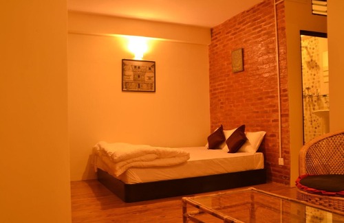 Bhaktapur Bed & Breakfast | Garden Retreat: Pradhan House Homestay with Breakfast