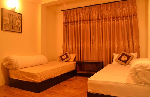 Bhaktapur Bed & Breakfast | Garden Retreat: Pradhan House Homestay with Breakfast