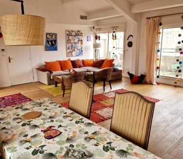 Le Rouet Apartment | Bright and Inviting Loft in Vibrant Marseille - 9.4/10 Rated