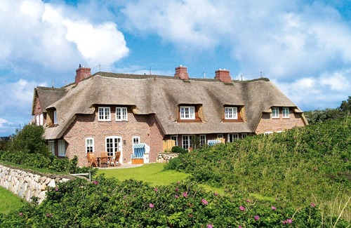 Kampen House | Oceanfront Retreat at Prahl Hüs 2 - Perfect for Families